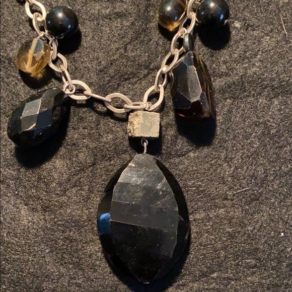 Necklace - Picture 2 of 3